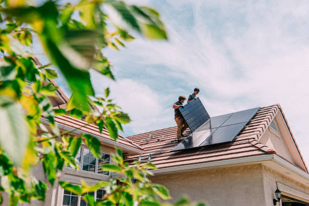 Best Roof Gutter Cleaning  in Seaside, OR